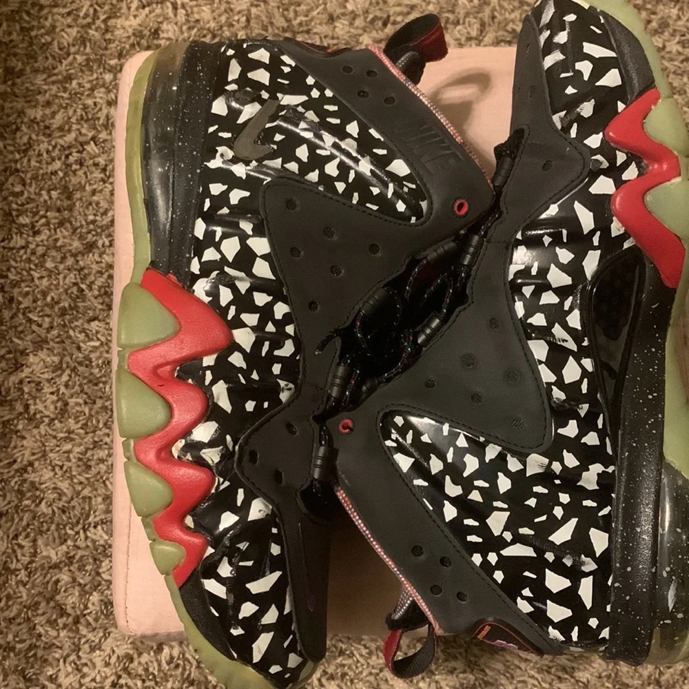 Charles Barkleys - Picture 3 of 6